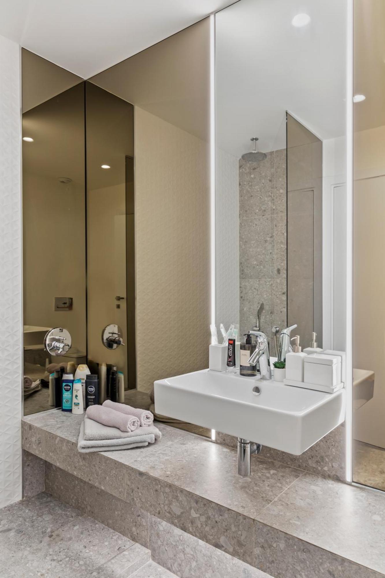 Apartamento Aviation Tower Luxury Bucarest