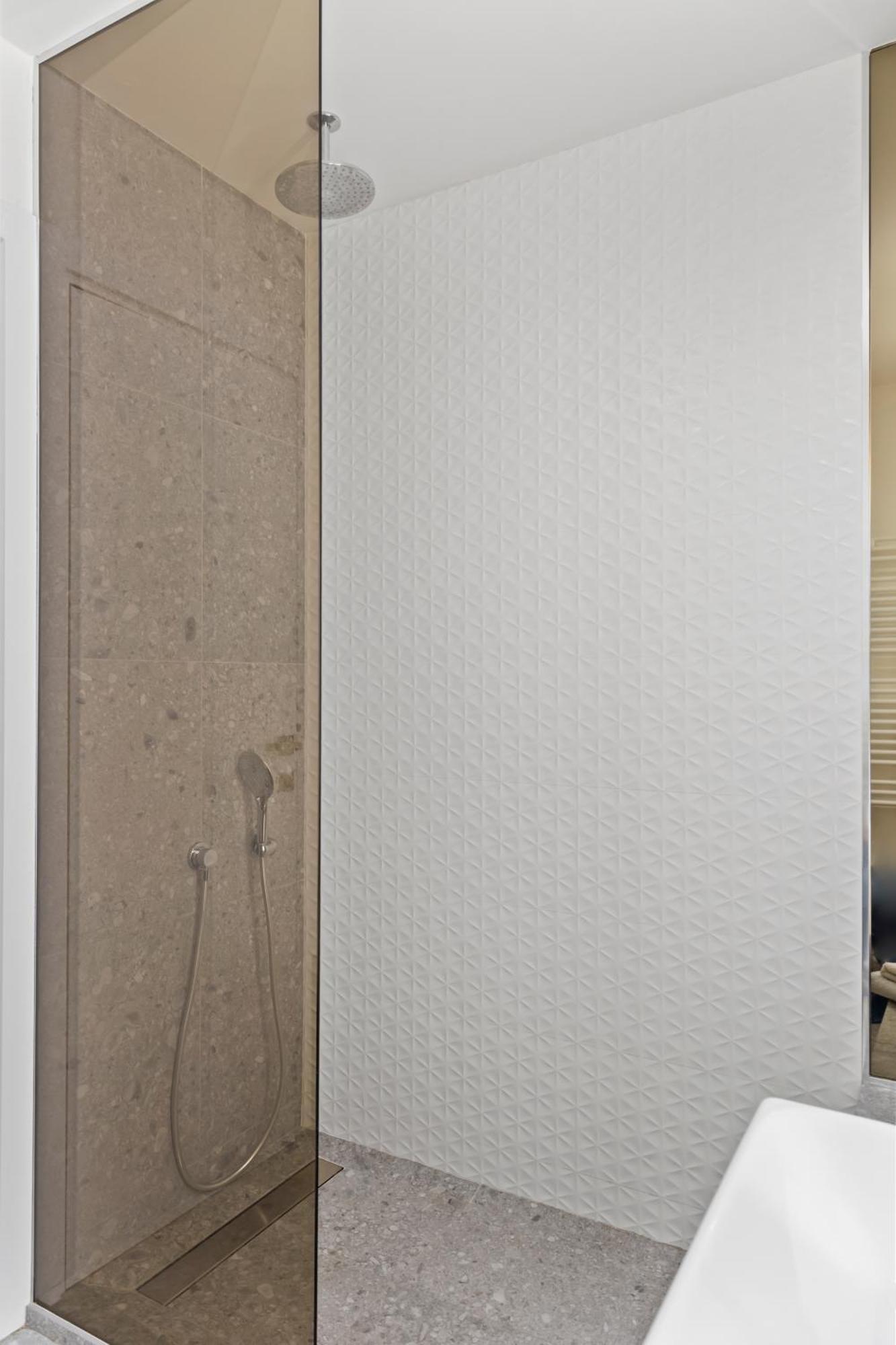 Aviation Tower Luxury Apartment